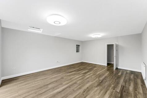 2 Rylston Close-9.jpg