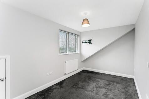 2 Rylston Close-11.jpg