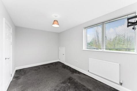 2 Rylston Close-13.jpg