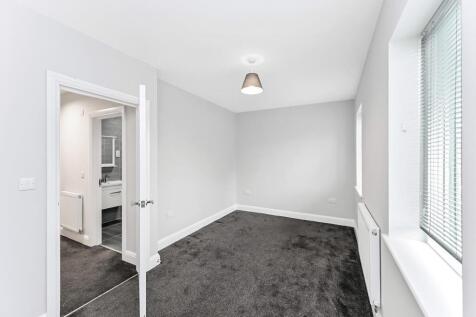 2 Rylston Close-15.jpg