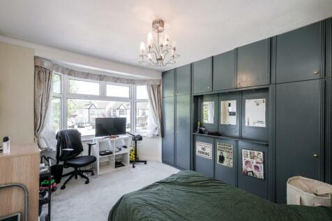 Marmion Close