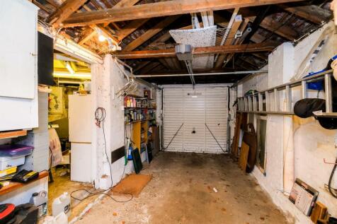 36, Hurst Avenue-29_web.jpg