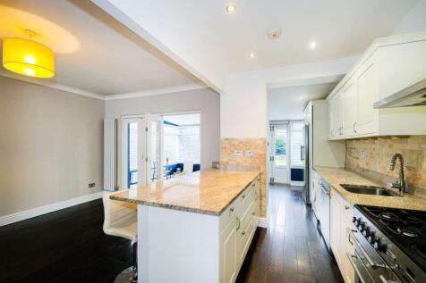 19 Tudor Road-9_web.jpg