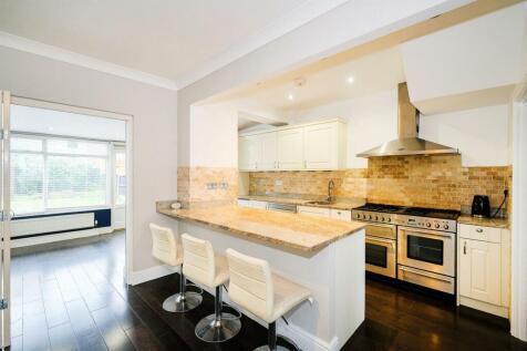 19 Tudor Road-11_web.jpg