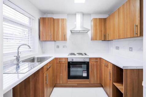 22 Broad Oak Close-1_web.jpg
