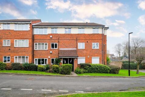 Celandine Court