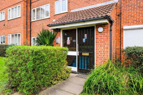 Celandine Court