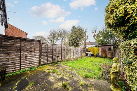 Ashingdon Close