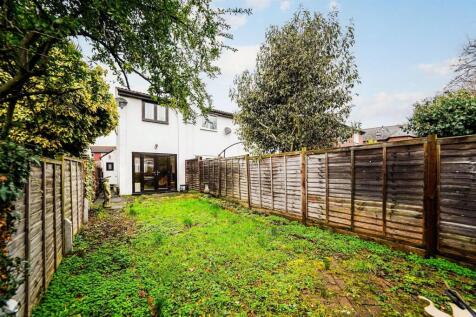 Ashingdon Close