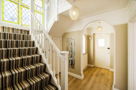 , Priory Close-47.jpg