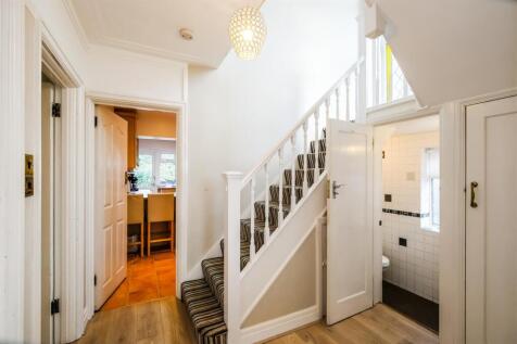 , Priory Close-36.jpg