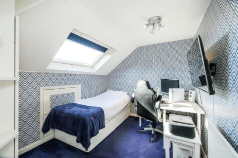, Priory Close-1.jpg