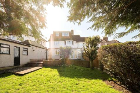 , Priory Close-45.jpg