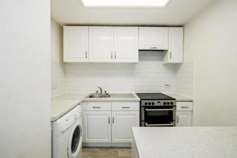 50 Thurlow Close-9_web.jpg