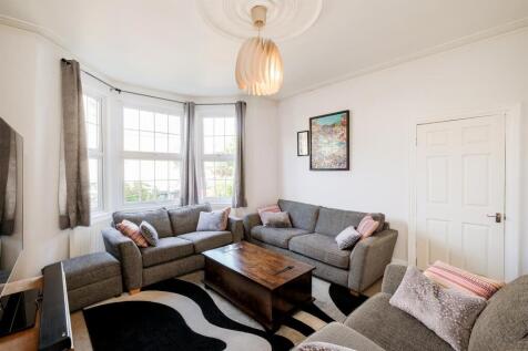 Studley Avenue-13_web.jpg