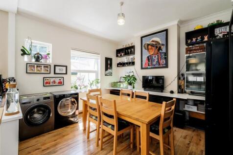 Studley Avenue-15_web.jpg