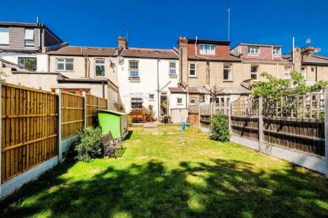 Studley Avenue-24_web.jpg