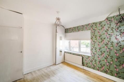 284 Hall Lane-10_web.jpg