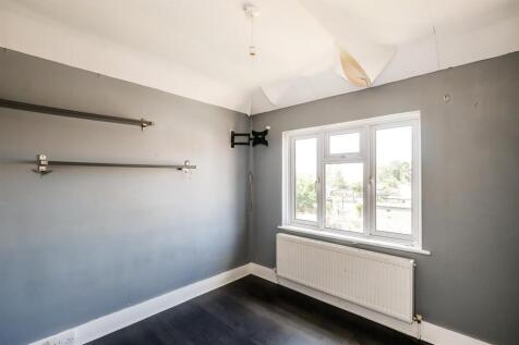 284 Hall Lane-4_web.jpg
