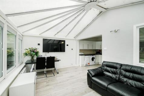 51 harold road-25_web.jpg
