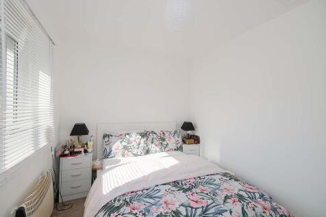 117 Mandeville Court-7_resized.jpg