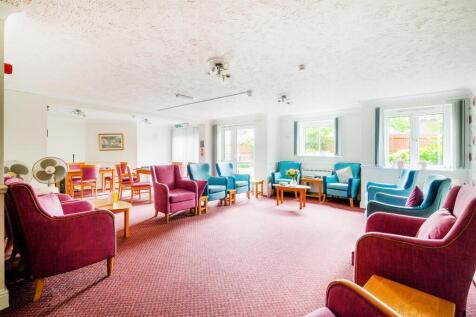 Kingswood Court-14_web.jpg
