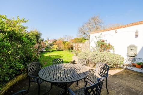 Property Image 18