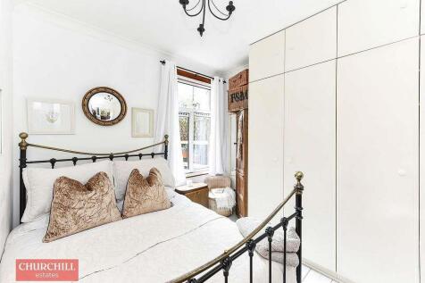 Bedroom.jpg