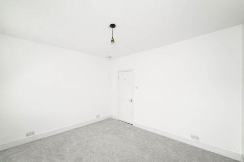 21 Lancaster Rd-16_web.jpg
