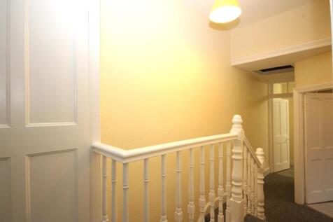 Hallway.JPG