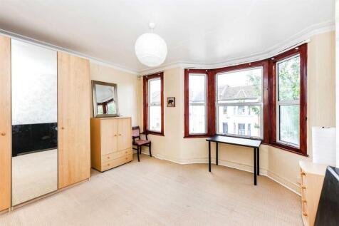 12 Tavistock Avenue-5.JPG