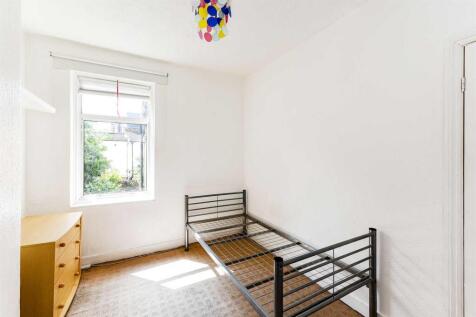 12 Tavistock Avenue-7.JPG