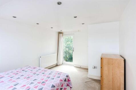 12 Tavistock Avenue-12.JPG