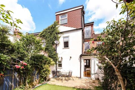 12 Tavistock Avenue-27.JPG