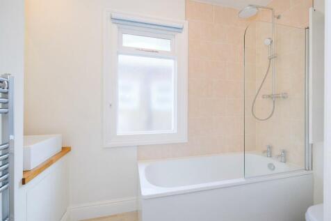 149 Brettenham Road-4_resized.jpg