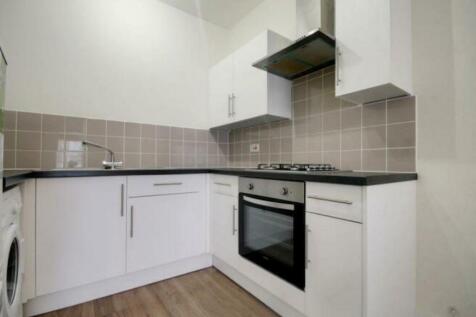 Kitchen 2.jpg
