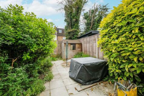 8 goldsmith road-1_resized.jpg