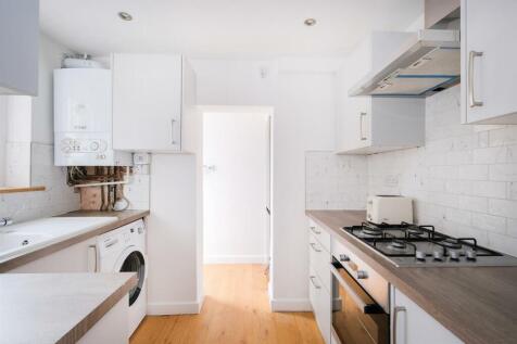 8 goldsmith road-6_resized.jpg