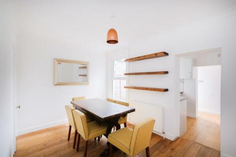 8 goldsmith road-7_resized.jpg