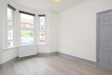 Living Room 1.JPG