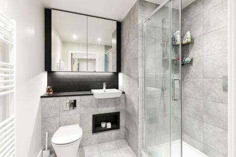 Shower Room2.jpg