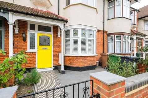 19 Crawley Road-37_web.jpg