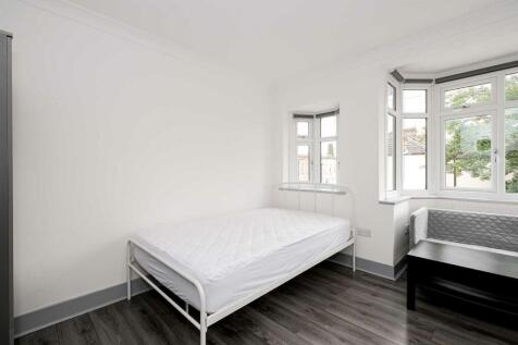 Room 3, 54 Goldsmith Road-10.JPG
