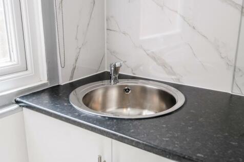 Sink.jpg