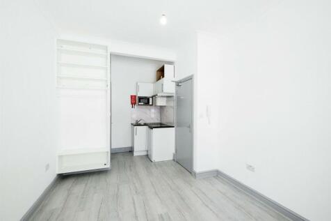 33 Folkestone Road-72_web.jpg