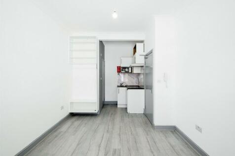 33 Folkestone Road-71_web.jpg