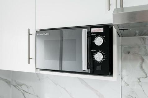 33 Folkestone Road-65_web.jpg