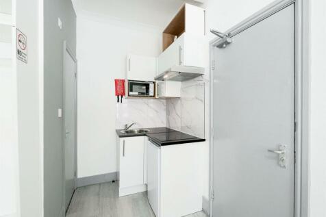 33 Folkestone Road-75_web.jpg