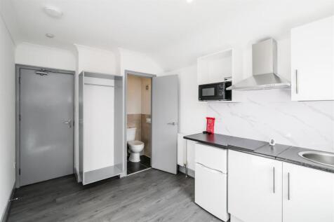 Flat 5, 54 Goldsmith Road-14.jpg