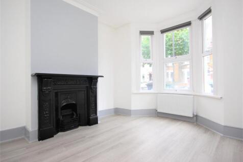 Living Room.JPG